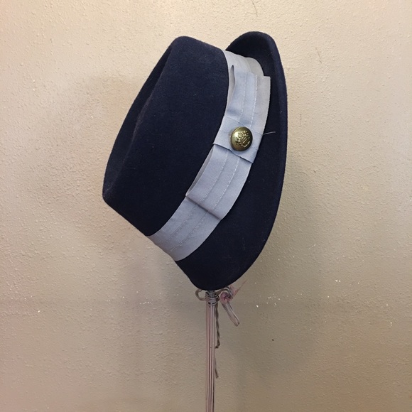 Accessories - Navy blue with light blue band hat